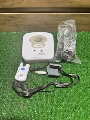 LogicMark Freedom Alert 语音紧急基站型号 #35911 和吊坠 — 第 1/4 张图片