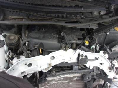 Used Automatic Transmission Assembly fits: 2015 Toyota Yaris AT 1.5L Hatchback 1 - Imagem 1 de 4