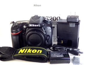 Nikon D7200 24,2 MP SLR Digital Cuerpo Negro Conjunto sin Lente Cámara Clásica de Japón - Imagen 1 de 16