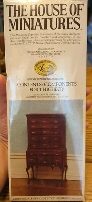 Nuevo Vintage La Casa de las Miniaturas Nº 40022 - Chippendale Top recto Highboy Foto 1 de 4