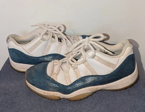 Nike Air Jordan 11 Retro Low Navy Snakeskin Size 10.5 CD6846-102 Sneakers - Picture 1 of 12
