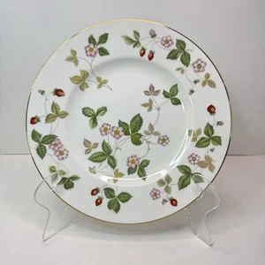 Wedgwood Wild Strawberry Bone China England 8" Salad Plate Gold Trim Set Of 6 - Picture 1 of 13