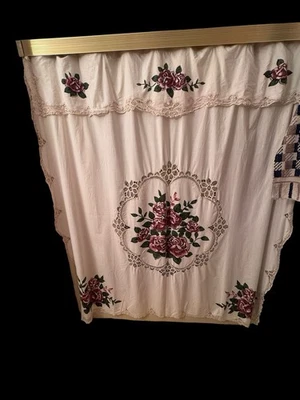 Juego de baño de encaje vintage Shabby Chic Cottage Battenburg lote de 4 artículos Foto 1 de 4