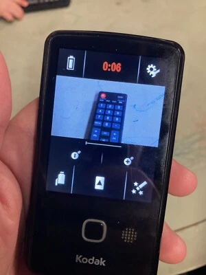 Kodak Playtouch Zi10 Video Camera - Image 1 of 4