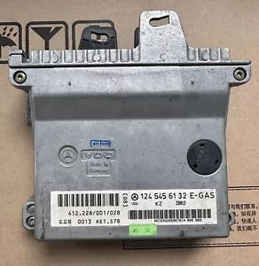 OEM Mercedes W124 E320 Eleсtronic Gas E-Gas Module A1245456132 VDO 412228001028 - Picture 1 of 3