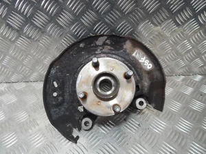 TOYOTA YARIS MK2 ESCOTILLA 3 PUERTAS 05-11 1L BUJE GASOLINA CON ABS CONDUCTOR DELANTERO - Imagen 1 de 3