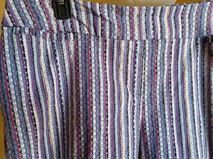 CAPRIHOSE Größe 22W vertikaler Streifen, dehnbar, Taschen, westgebundene Frau Neu ohne Etikett - Bild 1 von 2