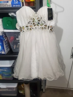 Narianna Womens White Embellished Strapless Sweetheart Neck Bridal Dress Sz M - Image 1 of 4