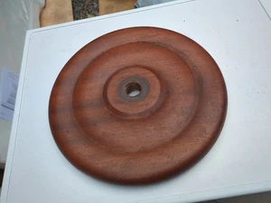 ¿Caoba Sapele maciza? Base de exhibición - Zócalo circular de madera 13 pulgadas - Imagen 1 de 4