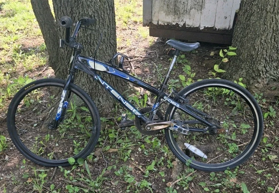 Bicicleta de Carreras BMX Intense "Expert XL" 6061 Cuadro de Aleación de Aluminio Usada Buen Estado Foto 1 de 4