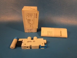 FESTO VN-10-L-T3-PQ2-VQ2-R01-B, 532641, T-Shape Vacuum Generator, QS 6 mm Push-I - Picture 1 of 8