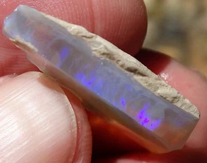 Australian Black 12.15 ct Rough Opal "Stunning_Gemstones" - Picture 1 of 11
