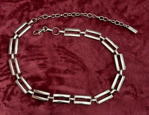 Cinturón decorativo vintage plateado accesorio de moda ajustable de 50 a 59 pulgadas - Imagen 1 de 3