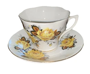 Vintage English Bone China Teacup and Saucer Yellow Roses - Picture 1 of 9
