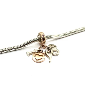 PANDORA TI AMO CIONDOLO 3,2 G PLACCATO ARGENTO E ORO ROSA (EPJ031068) - Foto 1 di 3