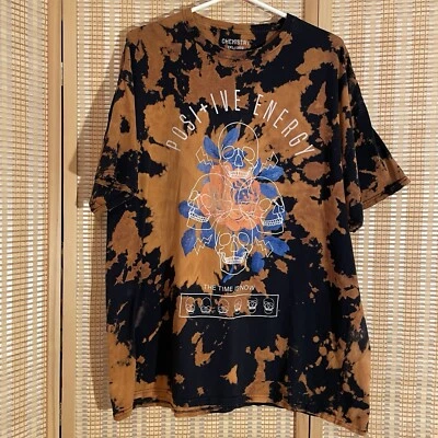 Camiseta Chemistry Tie Dye Gráfica Crânios Tamanho 2XL Energia Positiva Tempo É Agora - Imagem 1 de 4
