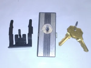 CCL Security 15867 Panelboard Universal Lock for 18-22 Gauge Metal w/ Keys - Picture 1 of 6