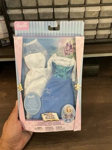 NUEVO EN CAJA - Barbie LAGO CISNE PRINCESA LAC DES CYGNES CONJUNTO DE DISFRAZ/VESTIDO - Imagen 1 de 11
