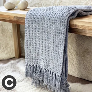 100% Cotton Luxury Waffle Weave Light Grey Silver Fringed Blanket Throw Soft - Picture 1 of 10