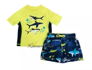 Carter's 2 Stück Shark Rashguard & Badehose Set kleine Jungen Kleinkind 12M, 18M, 24M - Bild 1 von 1