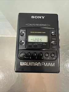 Sony Radio Cassette Player Walkman WM-F2081 braucht Riemen - nur Teile - Bild 1 von 8