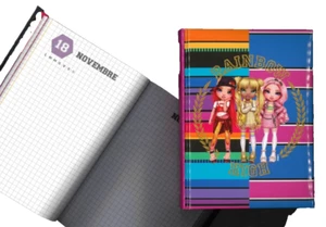 DIARIO AGENDA Rainbow HIGH, Novità Scuola 2025 dim.13,5X18,5cm. - Imagen 1 de 1