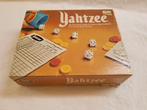 Vintage 1975 Yahtzee Game Complete in Original Box Lowe #950 w/ extra Score Pad - Picture 1 of 9