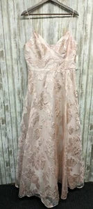 ELIZA J Blush Metallic Jacquard Structured V-Neck Formal Gown Dress Sz 14 $268 - Picture 1 of 14