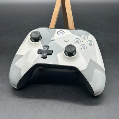 Original Microsoft Xbox One Wireless Controller - Weiß Camouflage - Bild 1 von 2