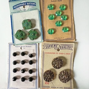Lot Vintage Black & Green Glass & Plastic Buttons Original Store Cards - Picture 1 of 7
