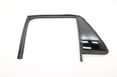 2020–2024 FORD Expedition КАНАЛ ЗАПУСКА ЗАДНЕГО ЛЕВОГО ОКНА ДВЕРИ С ВЕНТИЛЯЦИОННЫМ СТЕКЛОМ ОТ ОРИГИНАЛЬНОГО ПРОИЗВОДИТЕЛЯ - Изображение 1 из 4