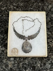 Vintage signiert T Hopi Sterlingsilber indianischer Baum Anhänger Halskette - Bild 1 von 11