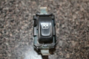 02 03 04 05 CHEVY TRAILBLAZER REAR POWER WINDOW SWITCH 2002 2003 2004 2005 - Picture 1 of 2