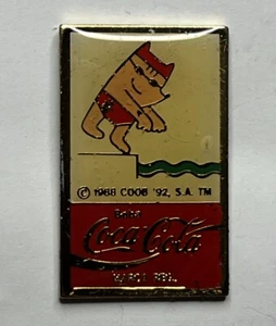 Pin Olímpico de Natación ~ 1992 Barcelona ~ Patrocinador ~ Coca Cola ~ Coca-Cola ~ Mascota Cobi - Imagen 1 de 7