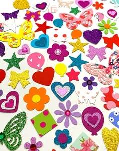 CARD SHAPES x 250 CARD MAKING MIXED BUNDLE CRAFT SCRAPBOOK SHAPES EMBELLISHMENTS - Picture 1 of 8