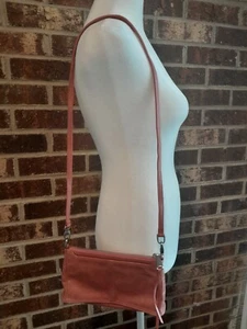 HOBO International Darcy Purse Pink Leather Crossbody - Picture 1 of 18