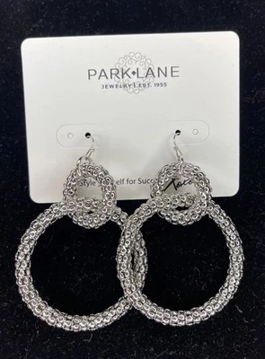 Pendientes de aro Park Lane tono plata cadena cuentas doble lazo Foto 1 de 4