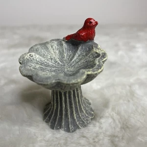 Mini Garden Gray Bird Bath 2“ Red Bird Statue Outdoor Gardencore mini doll house - Picture 1 of 11