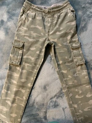 Camouflage Pants Kids Sz 7 Oshkosh Green - Image 1 of 4