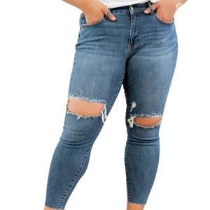 Judy Blue Mid Rise Destroyed Knee Skinny Jean Womens 22W NWT - Picture 1 of 12