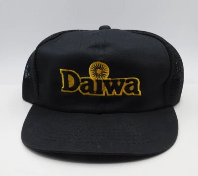 VINTAGE DAIWA SNAPBACK MESH TRUCKER HAT CAP FISHING YOUNGAN KOREA - Image 1 of 4