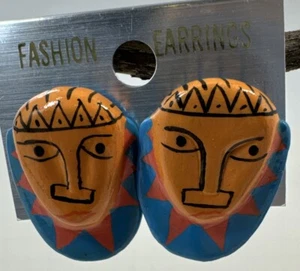 VTG Retro 80’s Vibrant Handmade Wood Hand Painted Face Post Earrings - Picture 1 of 2