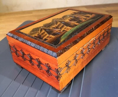 Holzschatulle, met. Intarsien, 2 Etagen, Holzbox, Schmuckkästchen, Holzkasse - Bild 1 von 4