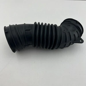Jeep Cherokee KL Air Intake Pipe 3.2L Petrol 02/2014-03/2018 - Picture 1 of 10