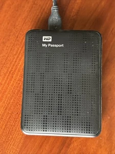 WD My Passport 2TB Portable HDD (Black) - Bild 1 von 3