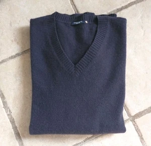 Magaschoni Sweater Unisex L Dark Purple 100%Cashmere V Neck Pullover QuietLuxury - Picture 1 of 7