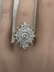 Stunning Platinum / 18K Yellow Gold 1.88 ctw Natural Round Diamond Ring - Picture 1 of 7