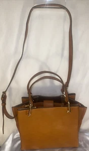Anne Klein Soft Pebbled Vegan Leather Tan Brown Handtasche Schultertasche Gold, gefüttert - Bild 1 von 14