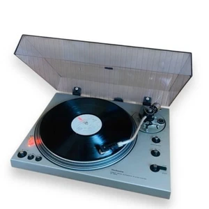 Technics SL-1600 Direct Drive Automatic Turntable System and needle Used Working - Picture 1 of 9