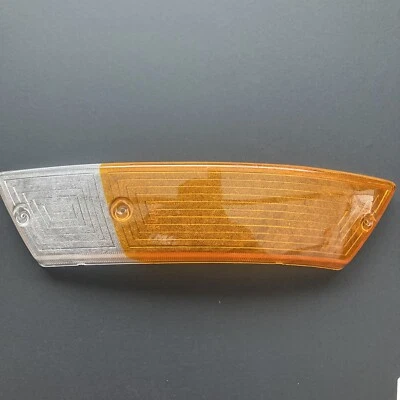 60718038 Alfa Romeo Spider S2 1971-74 Delantero Izquierdo Transparente + Naranja Lente de estacionamiento/giro Foto 1 de 4